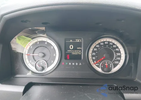 2018 Ram 1500 Tradesman 4X2 8' Box z USA, uszkodzony, nr VIN 3C6JR6DGXJG162694